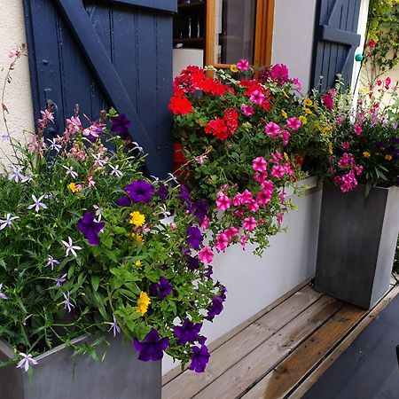 Les Glycines Bed & Breakfast Ury Exterior foto